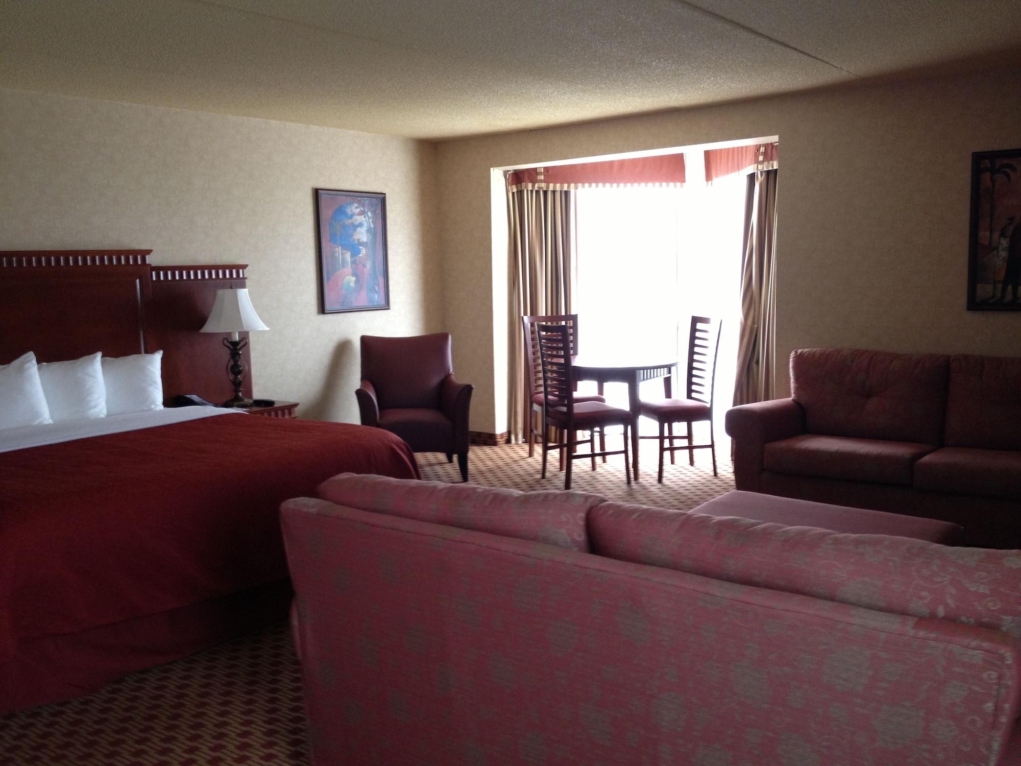 Quality Inn & Suites Bay Front Sault Ste. Marie Εξωτερικό φωτογραφία