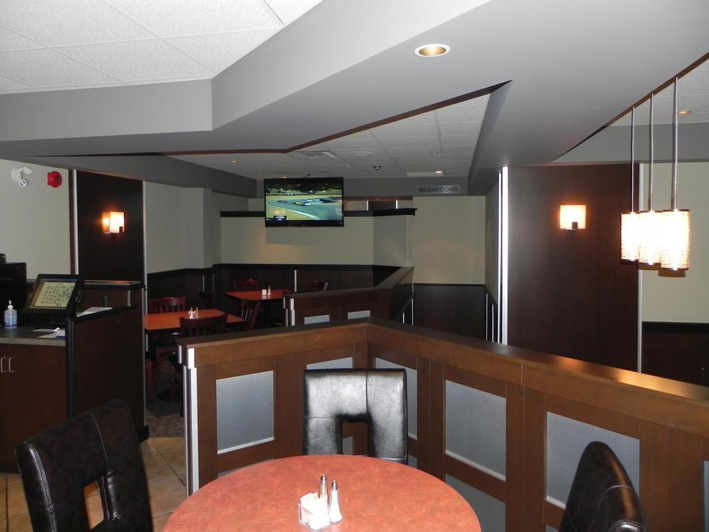 Quality Inn & Suites Bay Front Sault Ste. Marie Εξωτερικό φωτογραφία