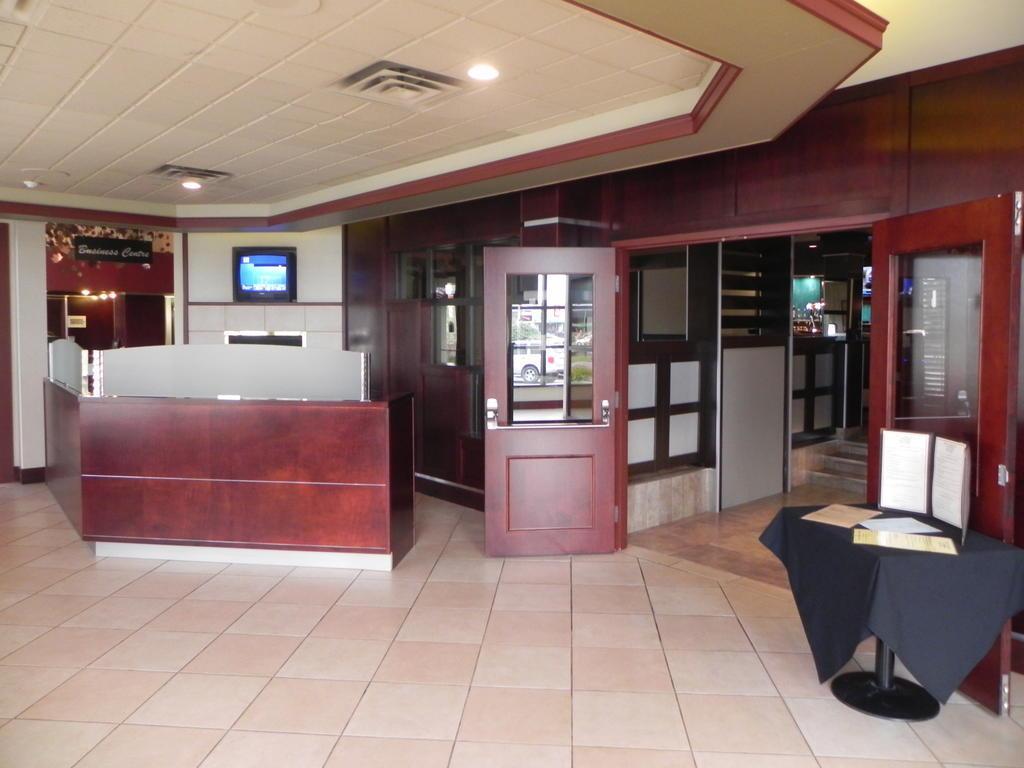 Quality Inn & Suites Bay Front Sault Ste. Marie Εξωτερικό φωτογραφία