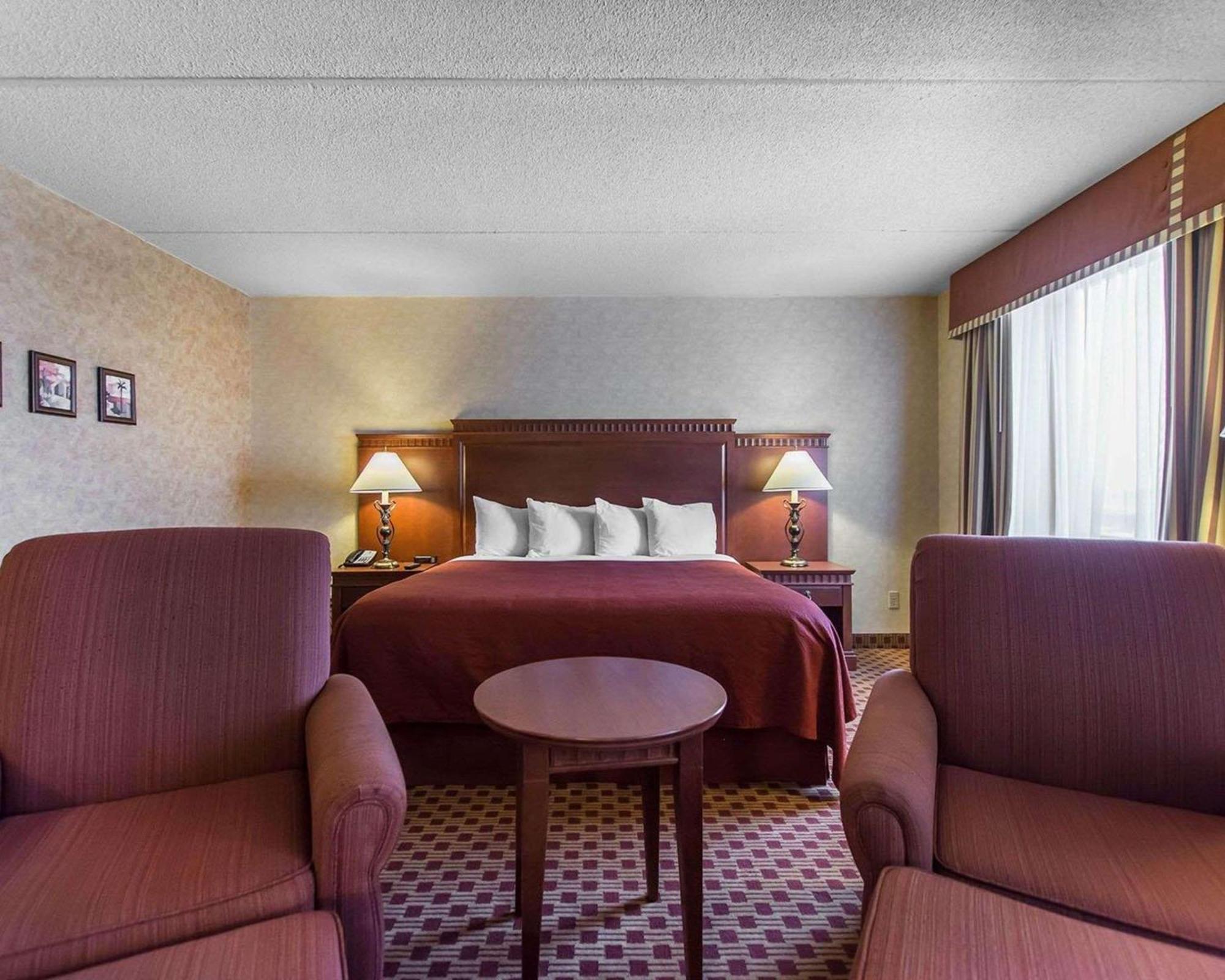 Quality Inn & Suites Bay Front Sault Ste. Marie Εξωτερικό φωτογραφία